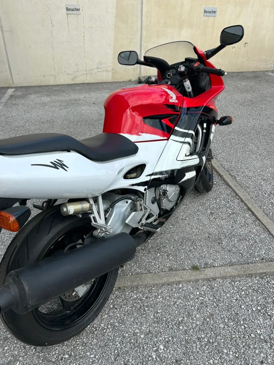 Honda CBR