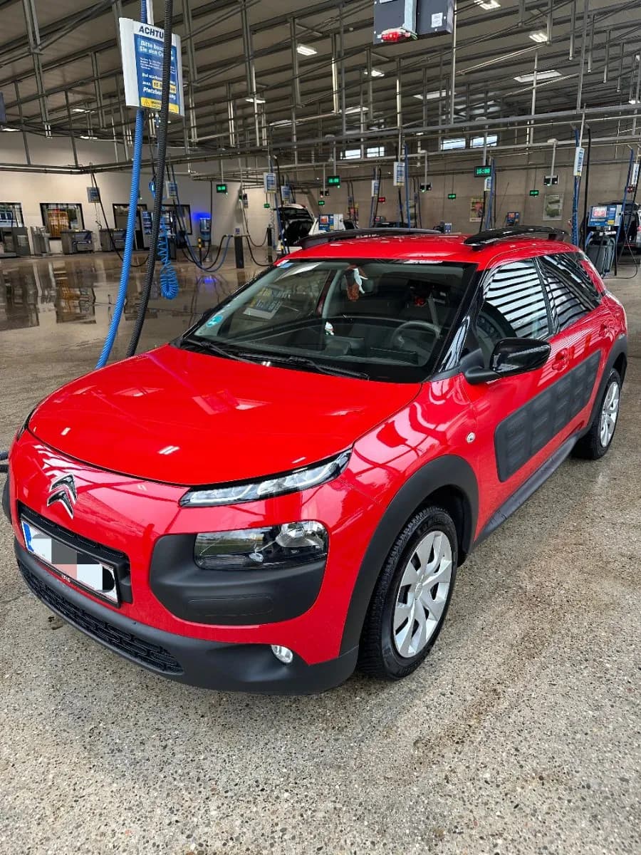 Citroën C4 Cactus 2015 – € 7.500, 113 000 km – Bild 1 von 8