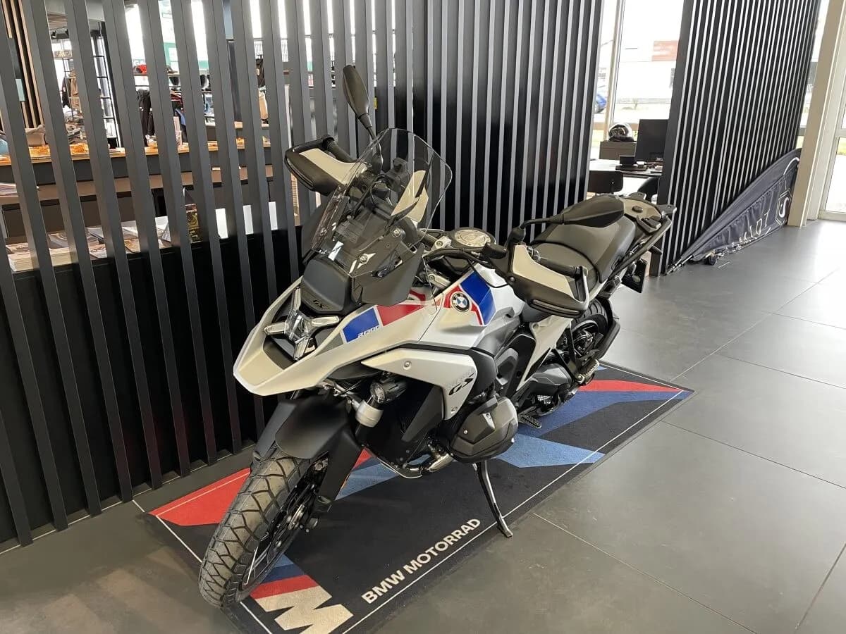 BMW R 1300 GS – € 28.890, 0 km – Bild 1 von 4