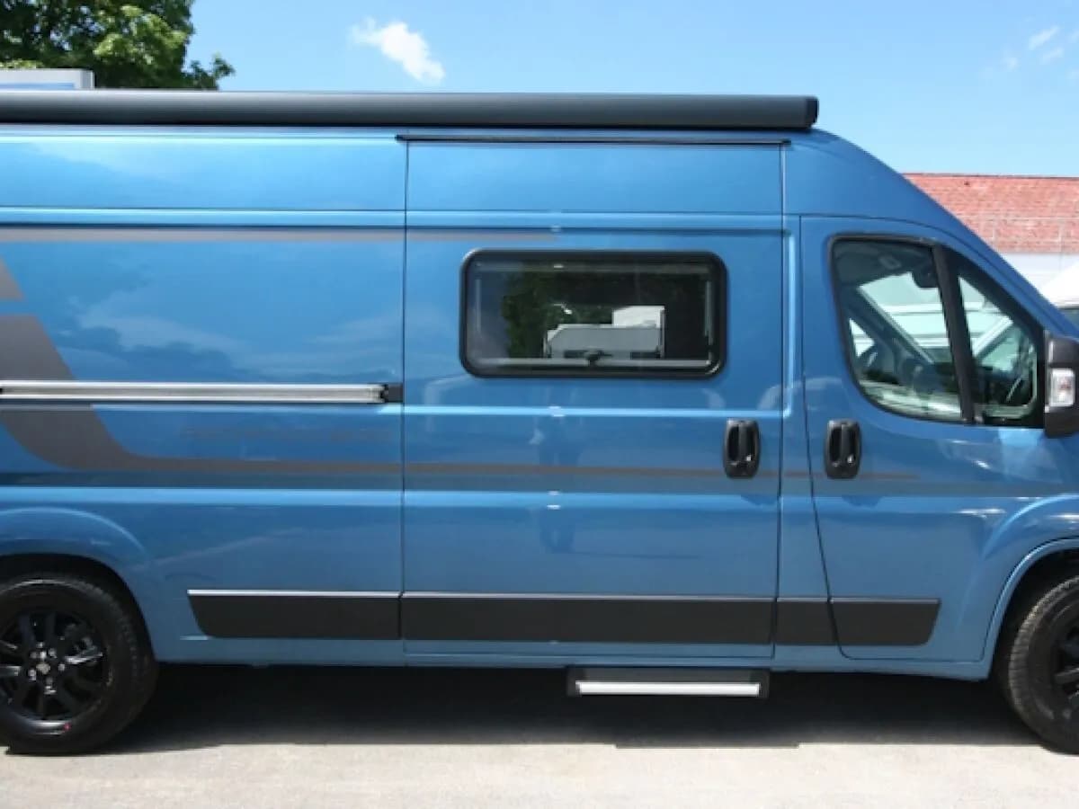 Hymer Camper Van Redwood 600 – € 90.900, 0 km – Bild 1 von 23