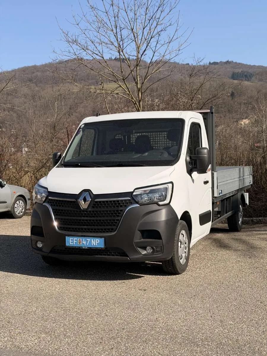Renault Master 2021 – € 25.900, 9 750 km – Bild 1 von 10