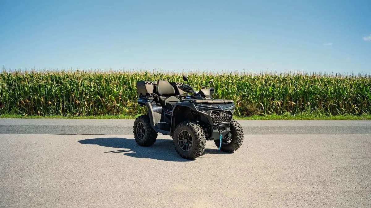 CFMOTO CForce – € 9.990, 0 km – Bild 1 von 8