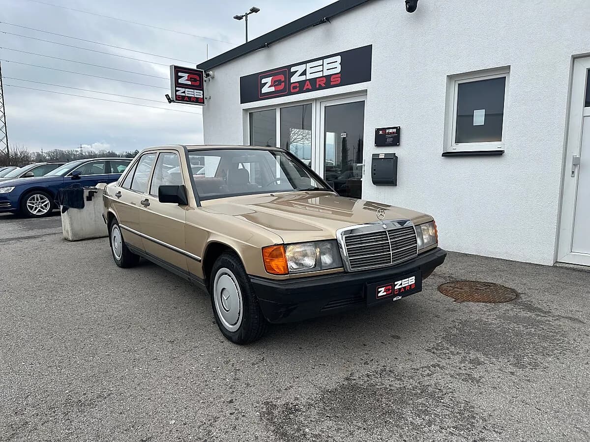 Mercedes-Benz 190
