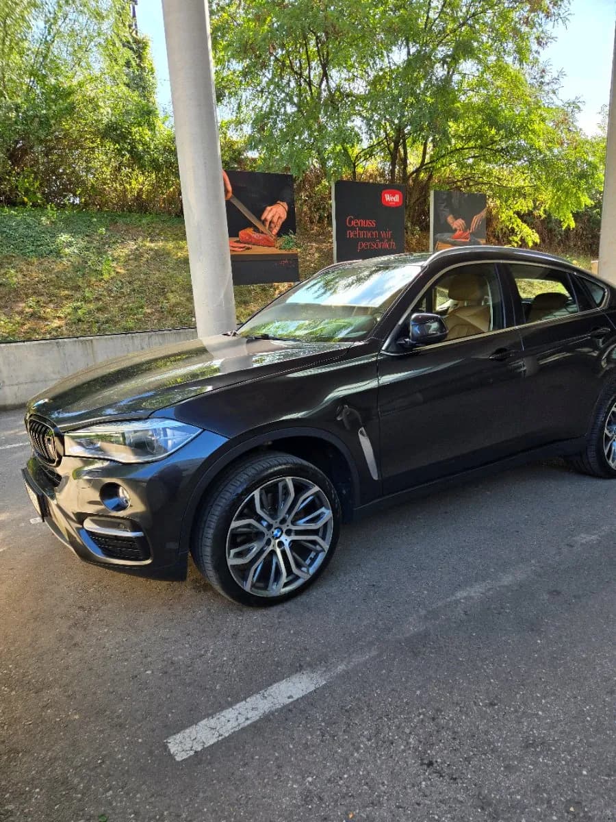 BMW X6 2015 – € 29.000, 142 000 km – Bild 1 von 20