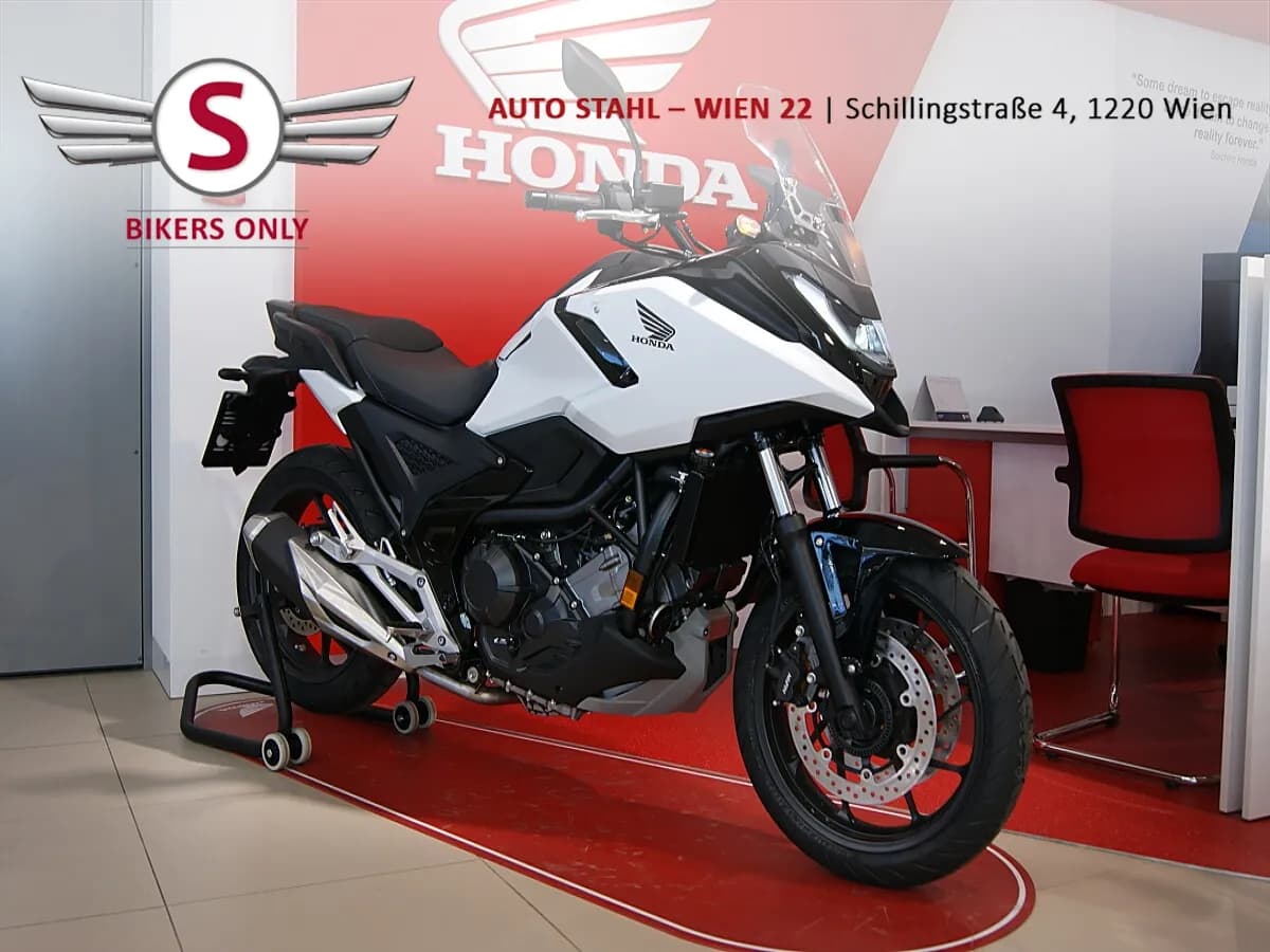 Honda NC – € 8.990, 0 km – Bild 1 von 9