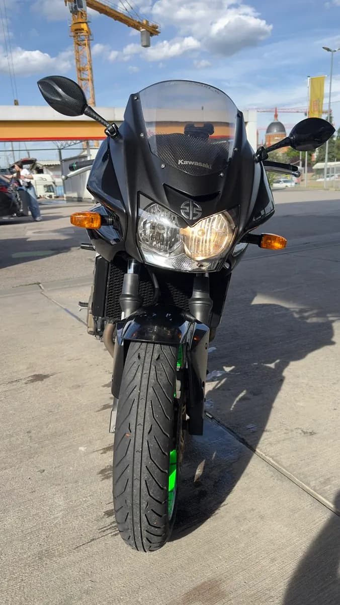 Kawasaki Z 2005 – € 3.300, 42 000 km – Bild 1 von 9