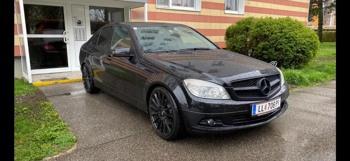 Mercedes-Benz C-Klasse 2010 – € 5.000, 173 000 km – Bild 1 von 24