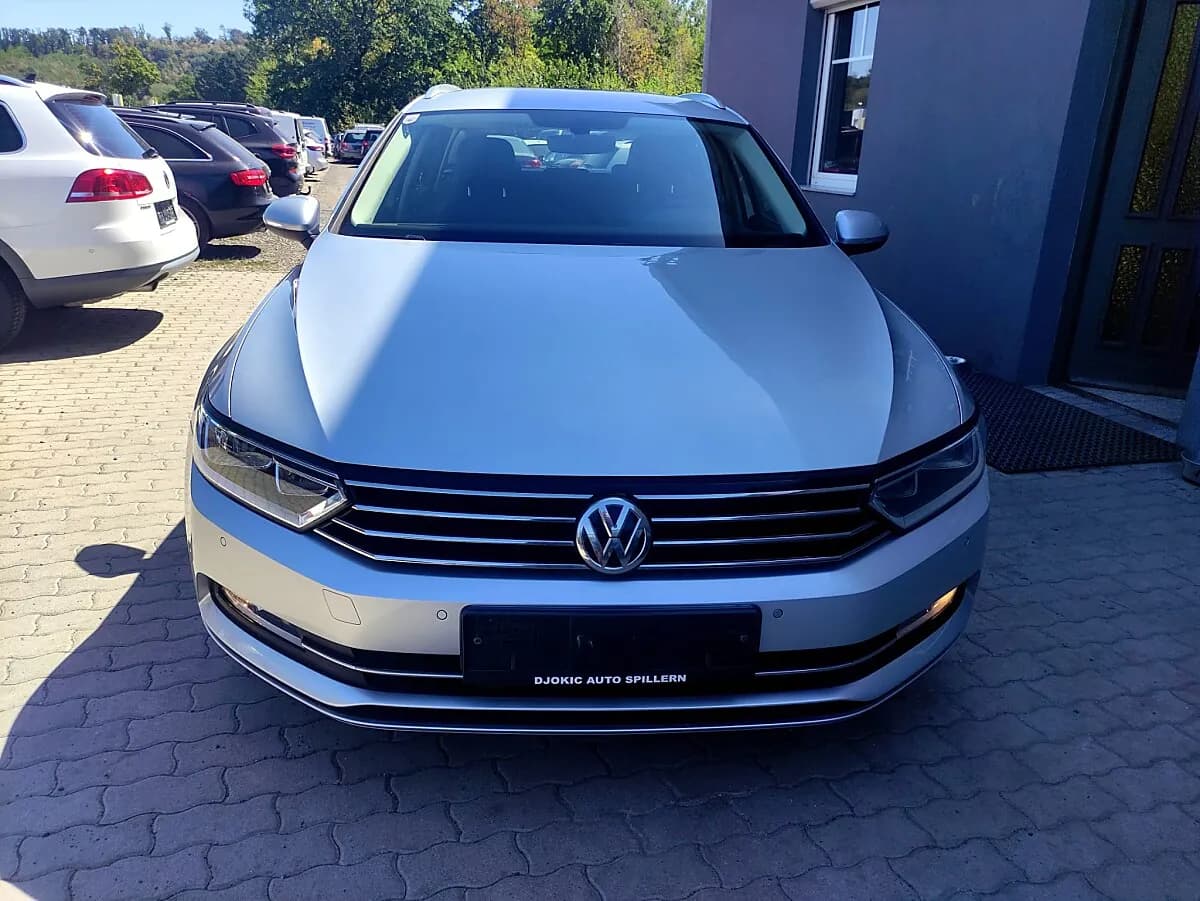 VW Passat