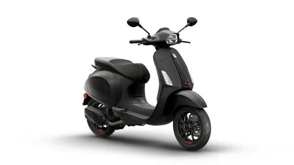 Vespa Sprint – € 5.899, 0 km – Bild 1 von 3