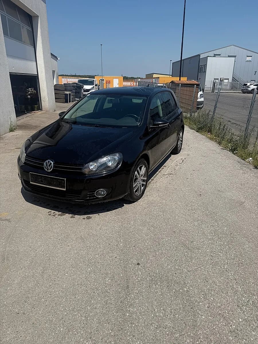 VW Golf