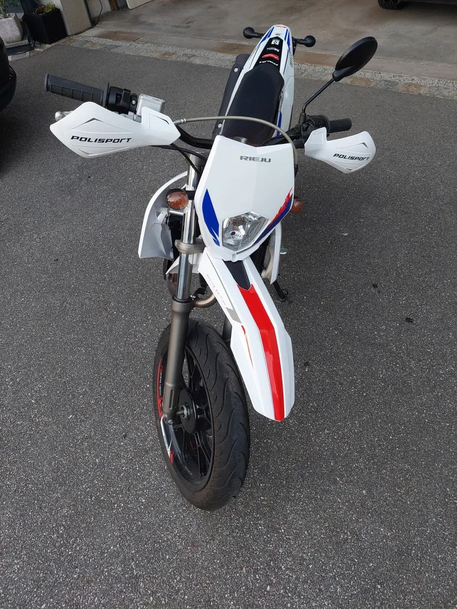 Rieju MRT 2024 – € 3.499, 1 540 km – Bild 1 von 8