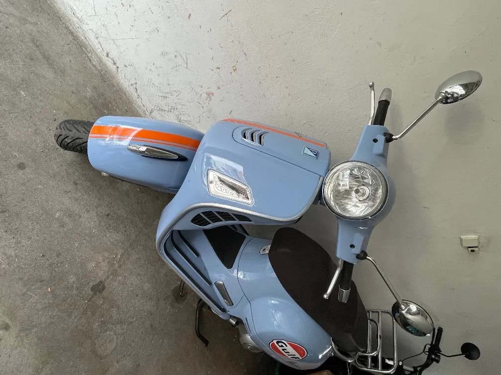 Vespa GTS