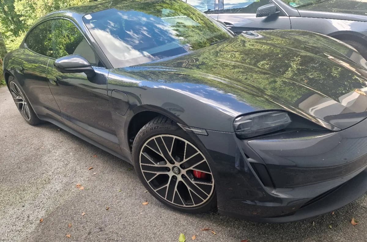 Porsche Taycan