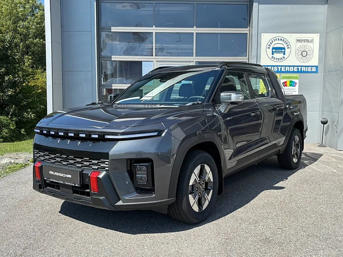 KGM/SsangYong Musso – € 49.240, 10 km – Bild 1 von 34