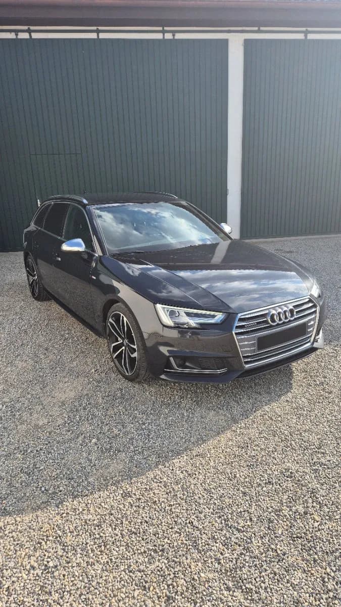 Audi A4 2017 – € 15.500, 242 500 km – Bild 1 von 14