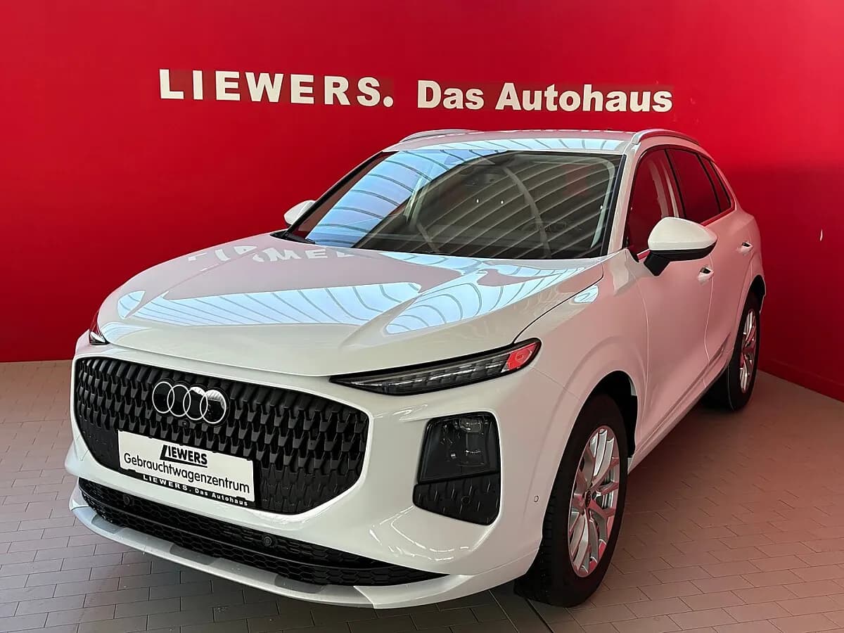 Audi Q3 2026 – € 49.890, 100 km – Bild 1 von 26