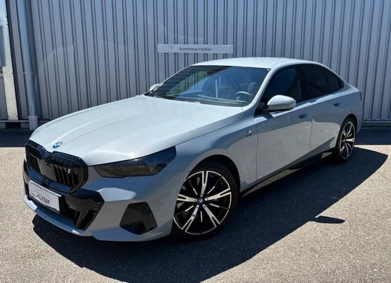 BMW i5
