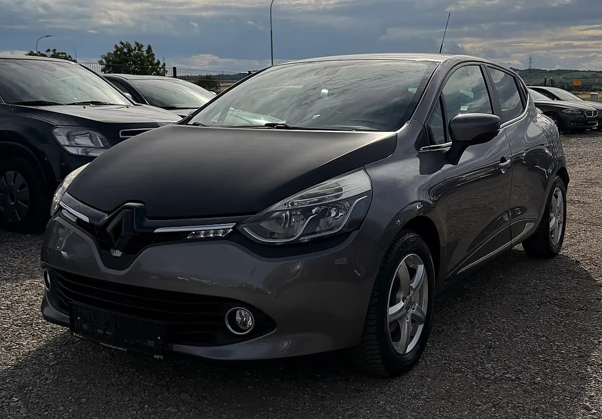 Renault Clio 2014 – € 5.499, 195 000 km – Bild 1 von 18