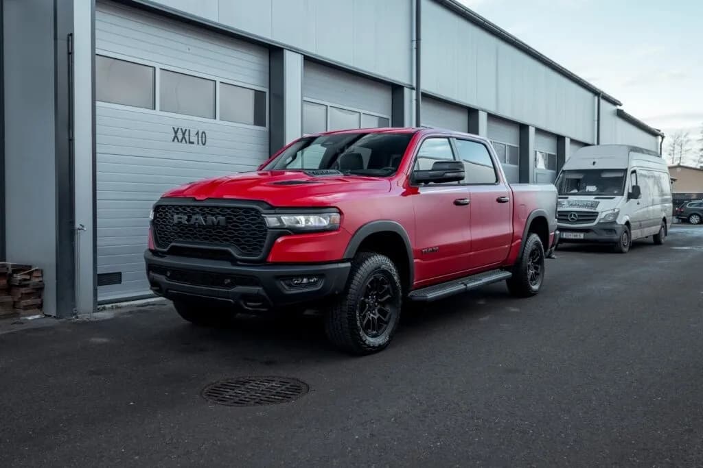 RAM 1500 – € 109.788, 1 km – Bild 1 von 43