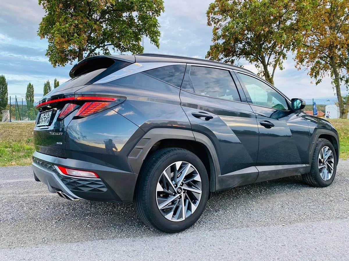 Hyundai Tucson 2021 – € 14.900, 168 000 km – Bild 1 von 12