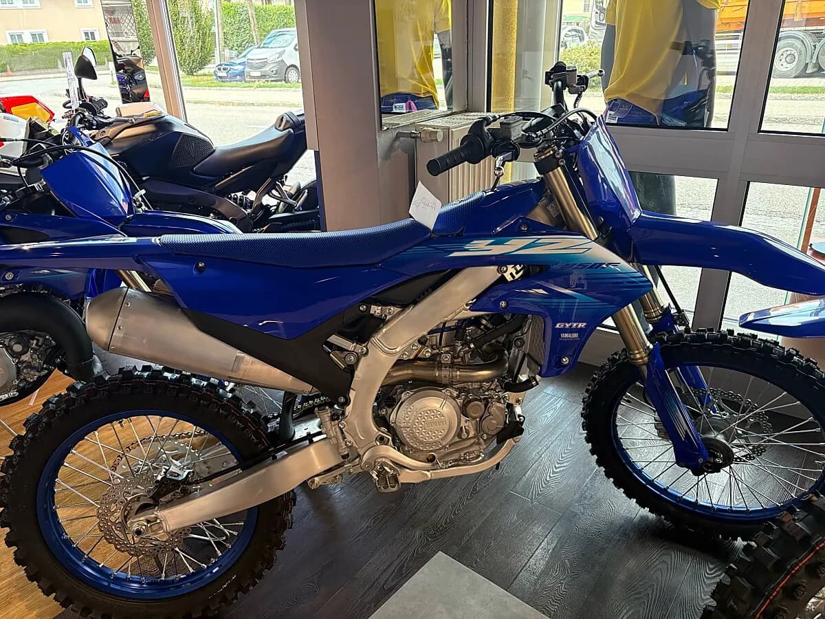 Yamaha YZ