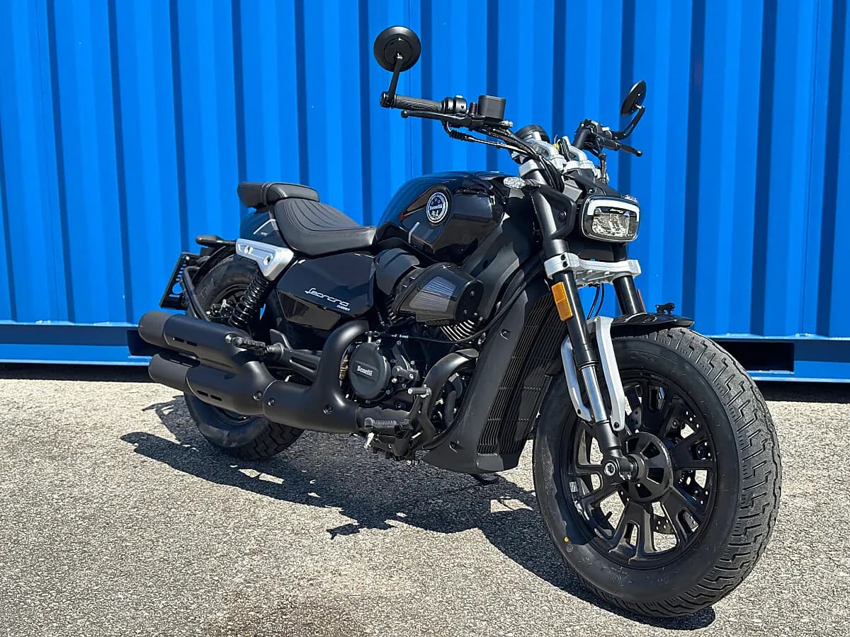 Benelli Leoncino – € 5.590, 80 km – Bild 1 von 15