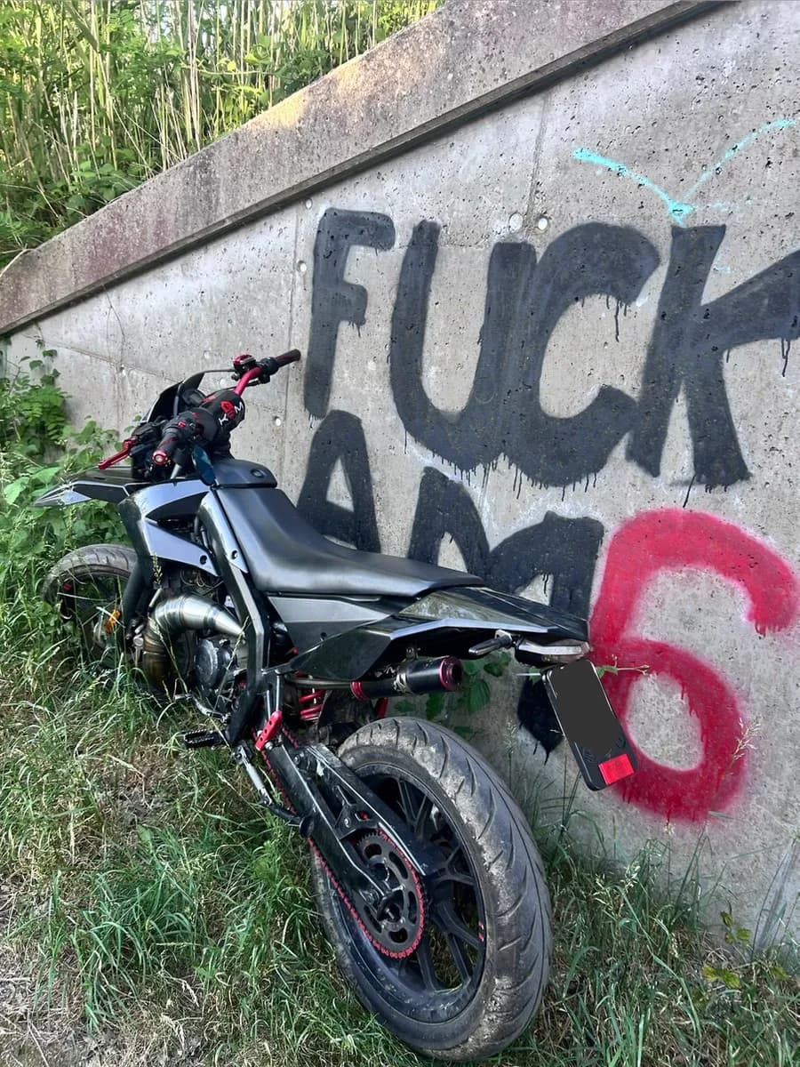 Gilera SMT 2012 – € 1.300, 21 903 km – Bild 1 von 4