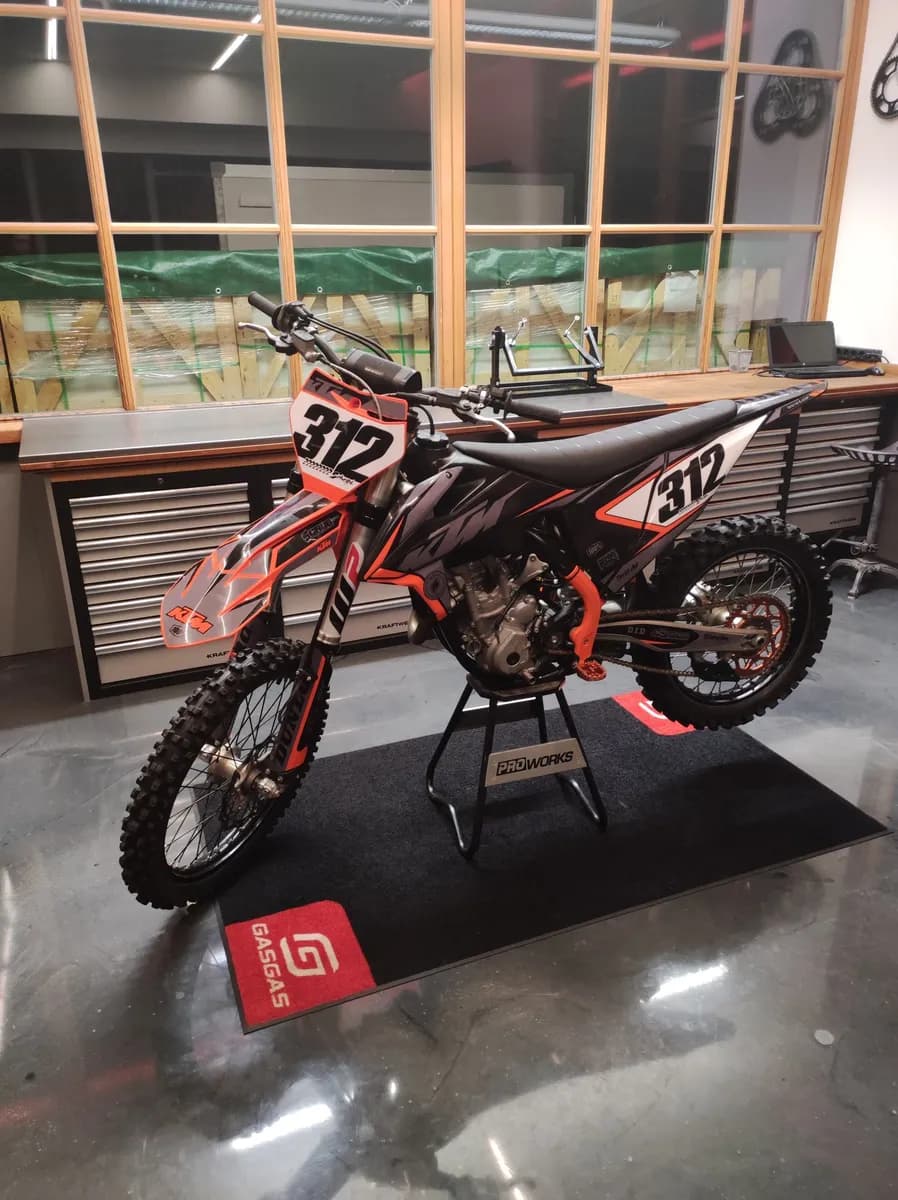 KTM 250