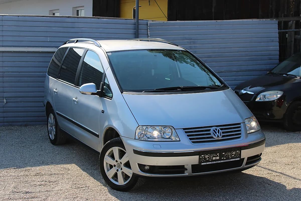 VW Sharan