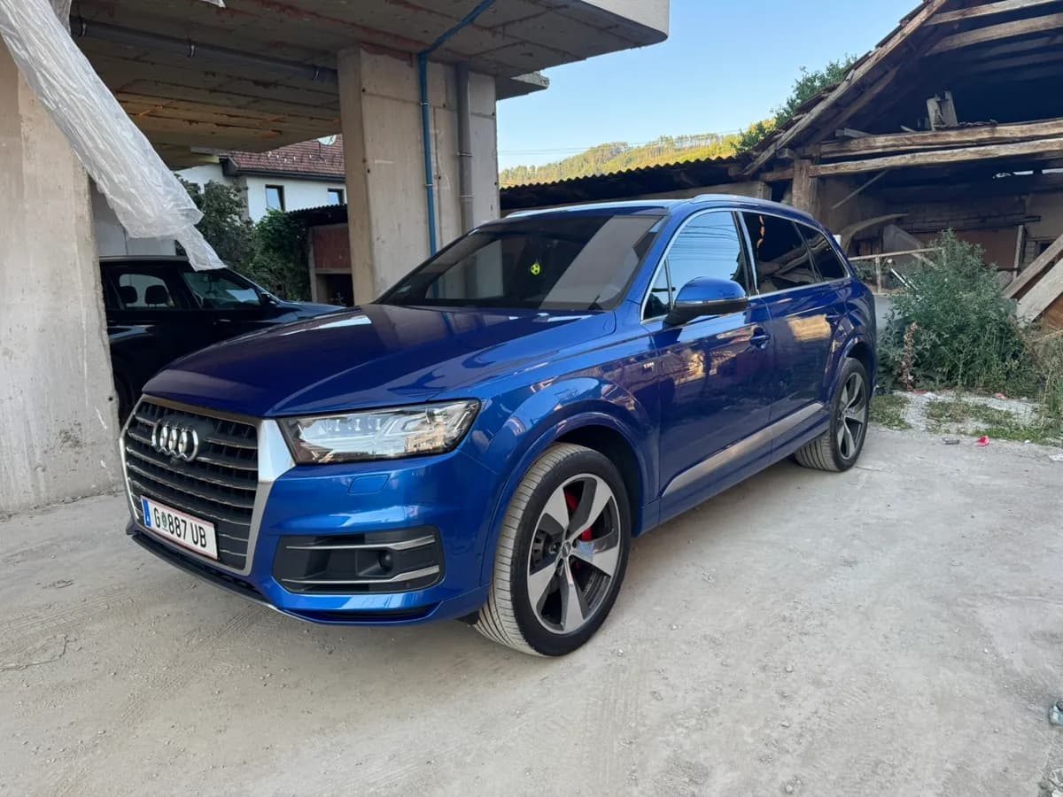 Audi Q7 2015 – € 24.500, 250 000 km – Bild 1 von 41