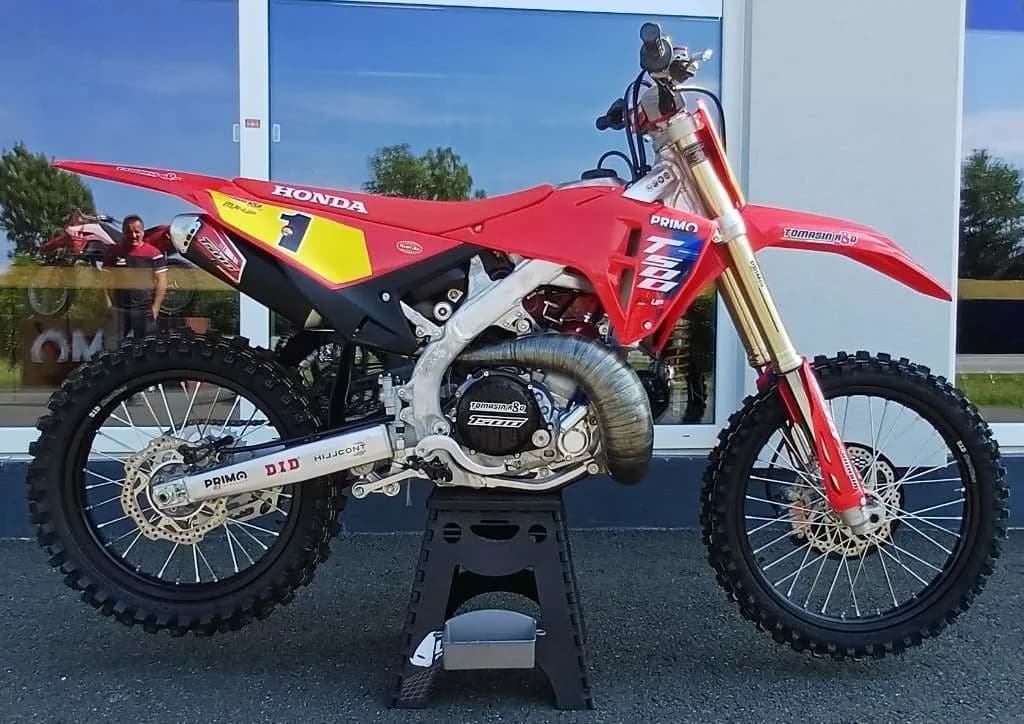 Honda CR – € 20.400, 0 km – Bild 1 von 6