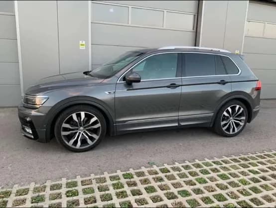 VW Tiguan 2017 – € 21.990, 148 000 km – Bild 1 von 9