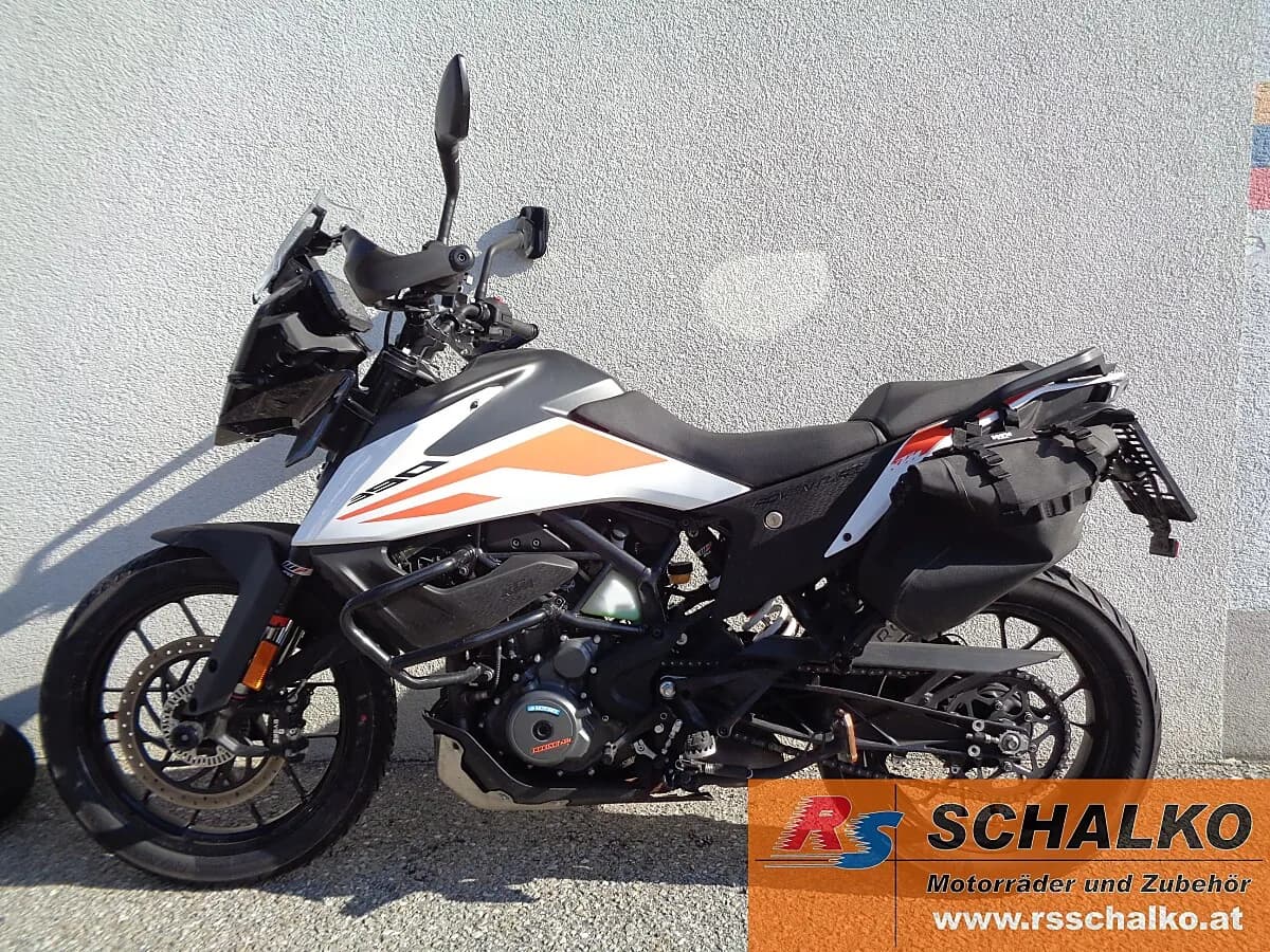 KTM 390