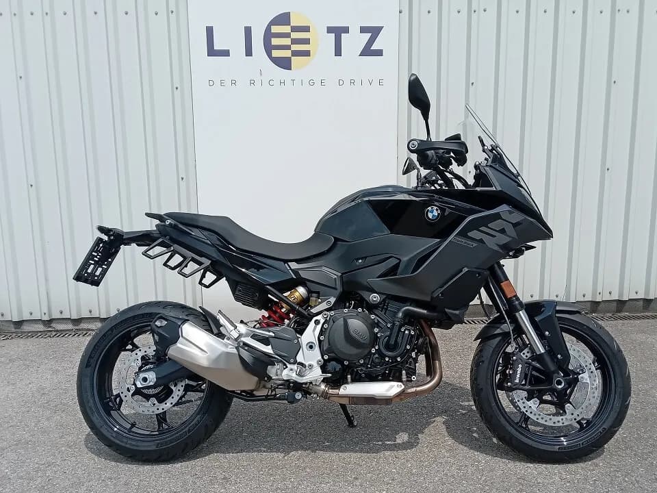 BMW F 900 XR