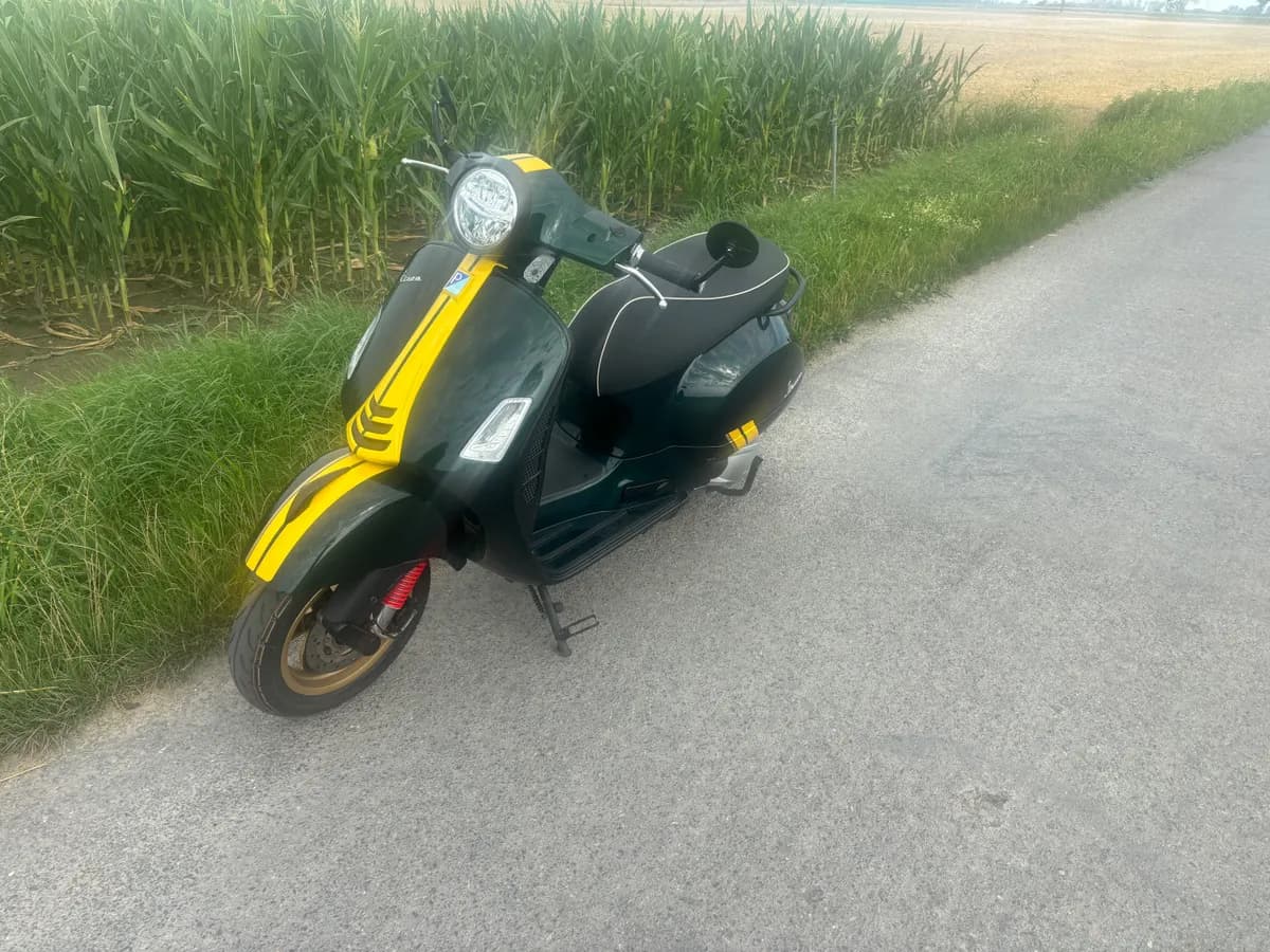 Vespa GTS