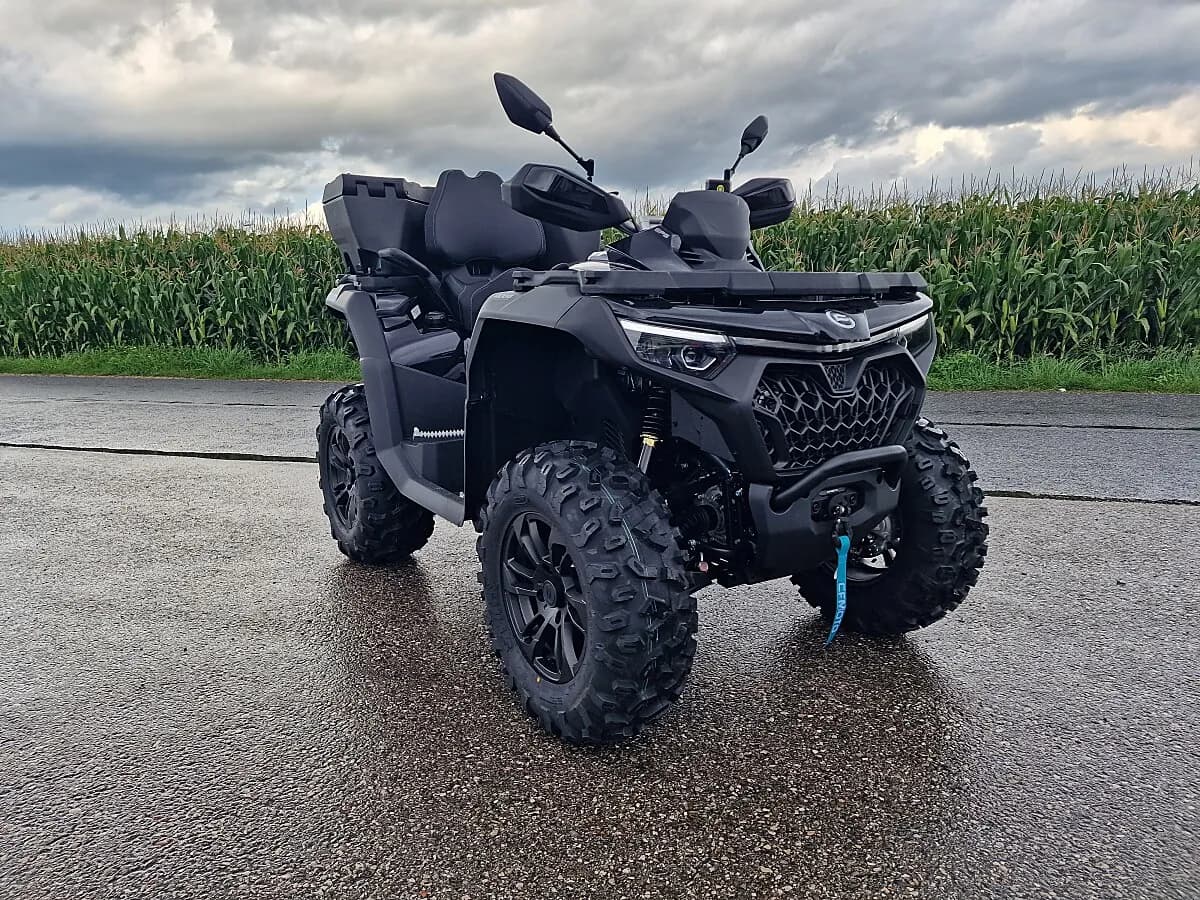 CFMOTO CForce – € 9.990, 0 km – Bild 1 von 3