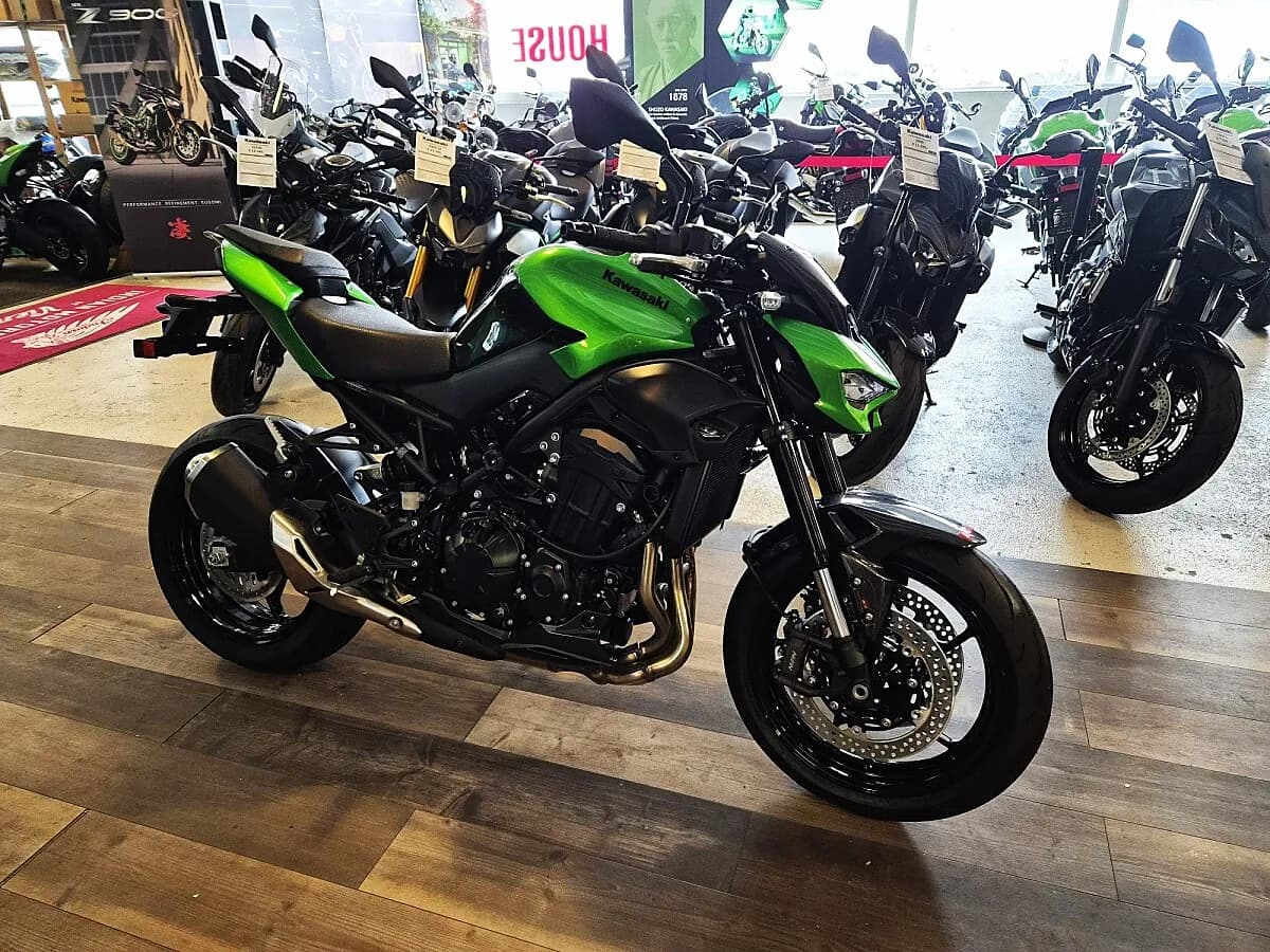 Kawasaki Z – € 11.399, 0 km – Bild 1 von 3