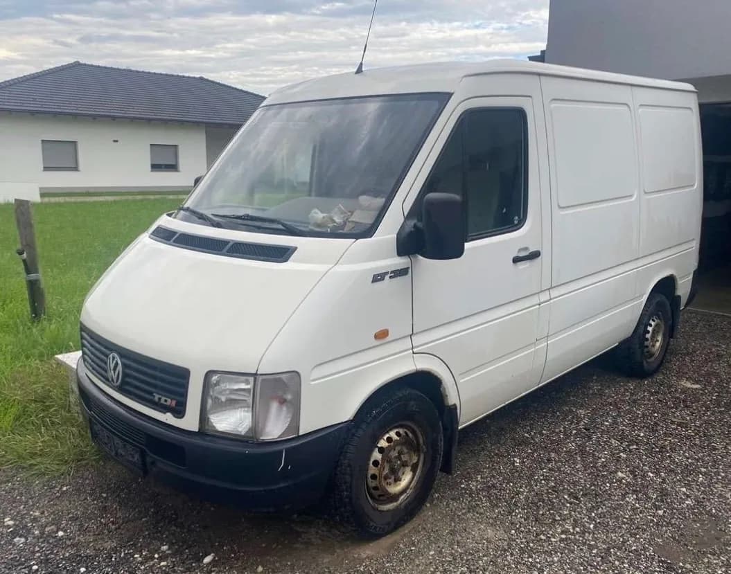 VW LT