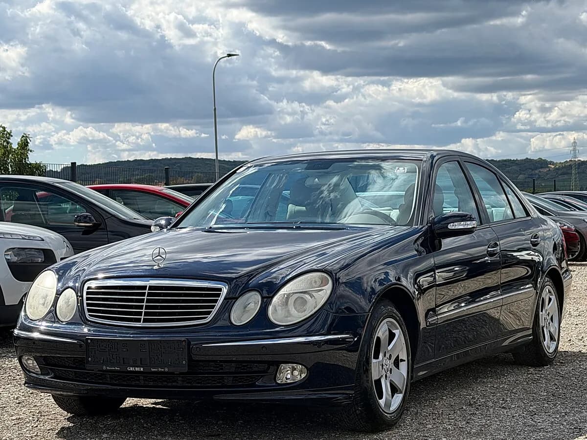 Mercedes-Benz E-Klasse 2004 – € 4.990, 187 000 km – Bild 1 von 15
