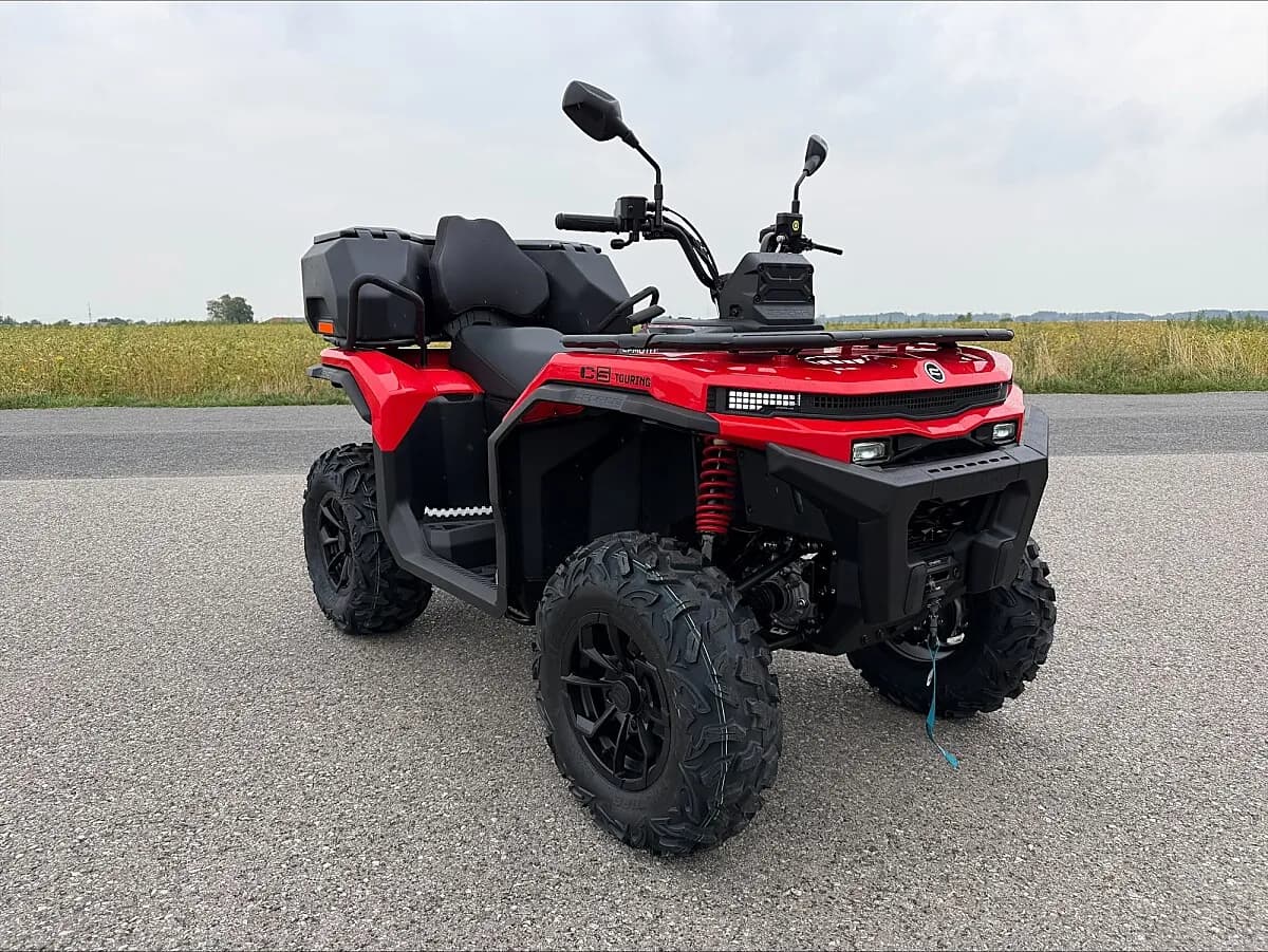 CFMOTO CForce – € 7.690, 1 km – Bild 1 von 3