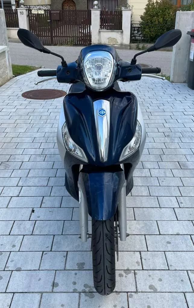 Piaggio Medley 2020 – € 2.990, 1 538 km – Bild 1 von 7