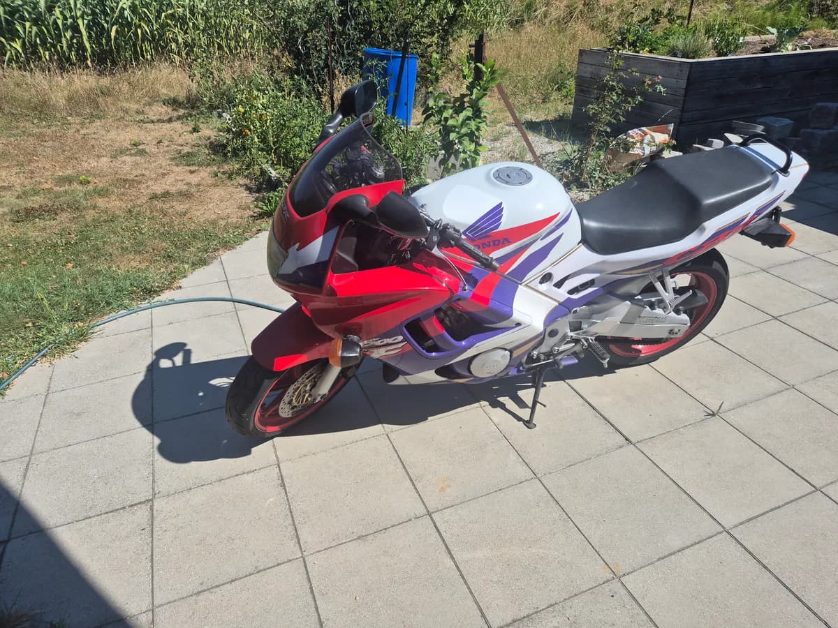 Honda CBR