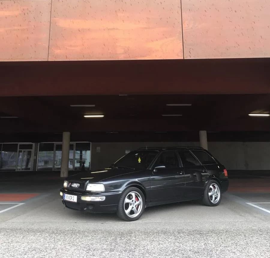 Audi 80