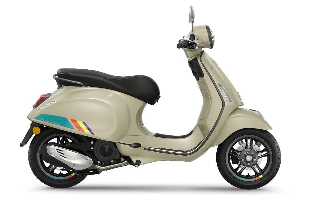 Vespa Primavera – € 4.999, 0 km – Bild 1 von 1