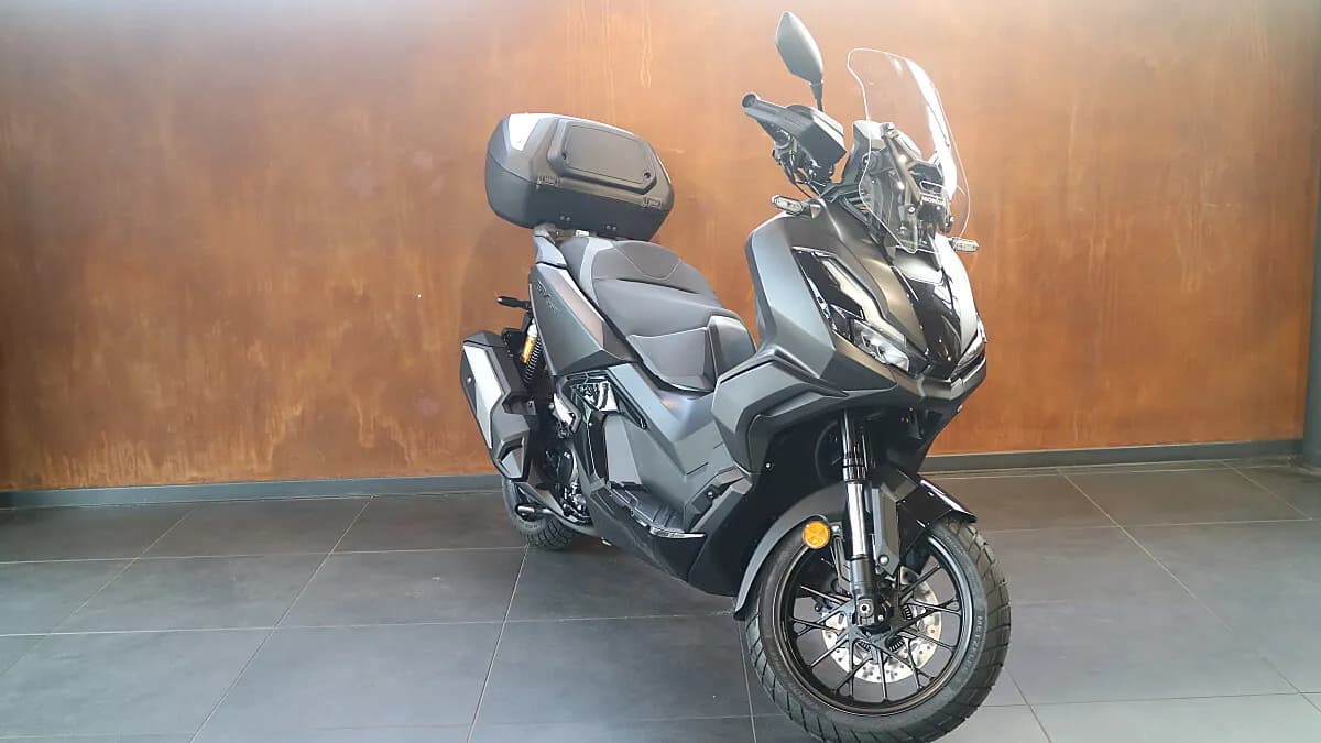 Honda ADV350 – € 7.090, 0 km – Bild 1 von 4