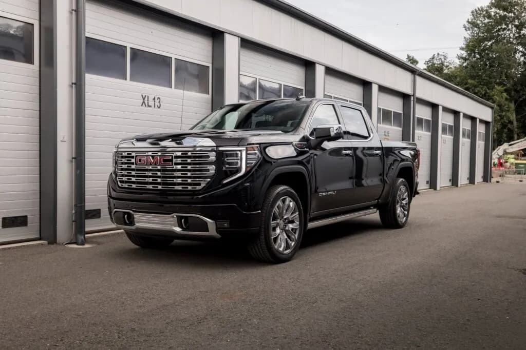 GMC Sierra – € 109.788, 1 km – Bild 1 von 42