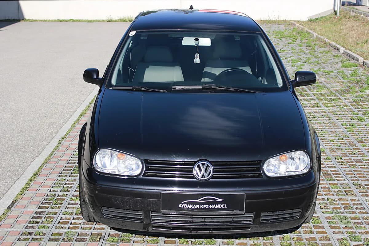 VW Golf