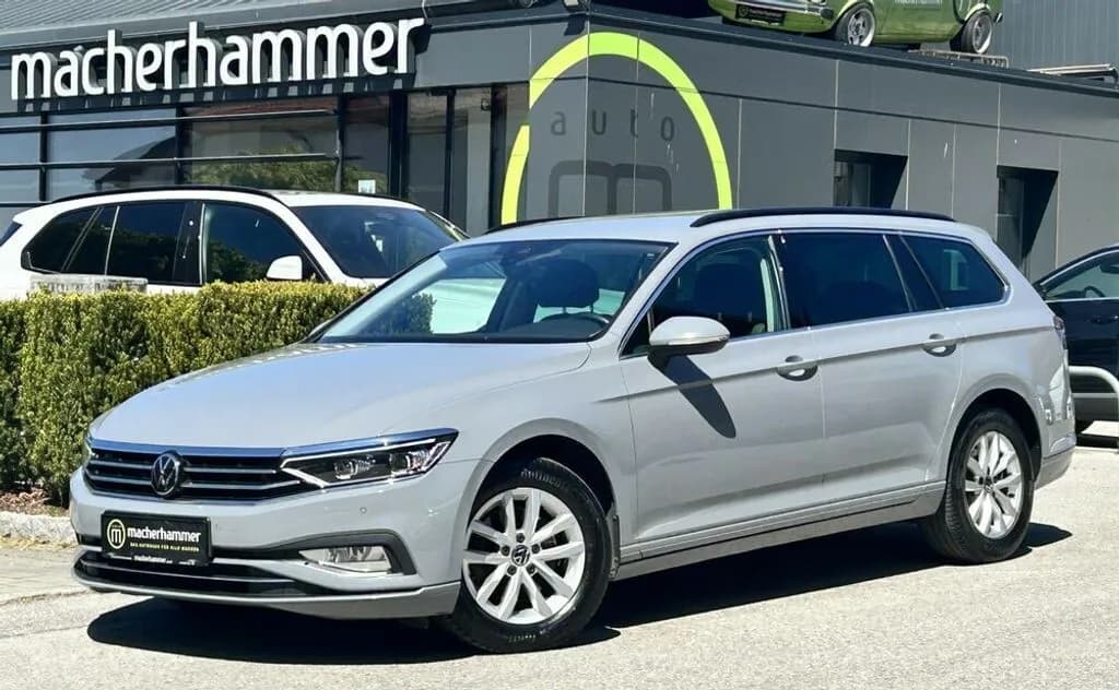VW Passat