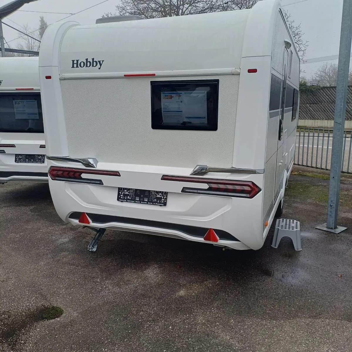 Hobby Excellent 460 SL – € 29.680, 0 km – Bild 1 von 12