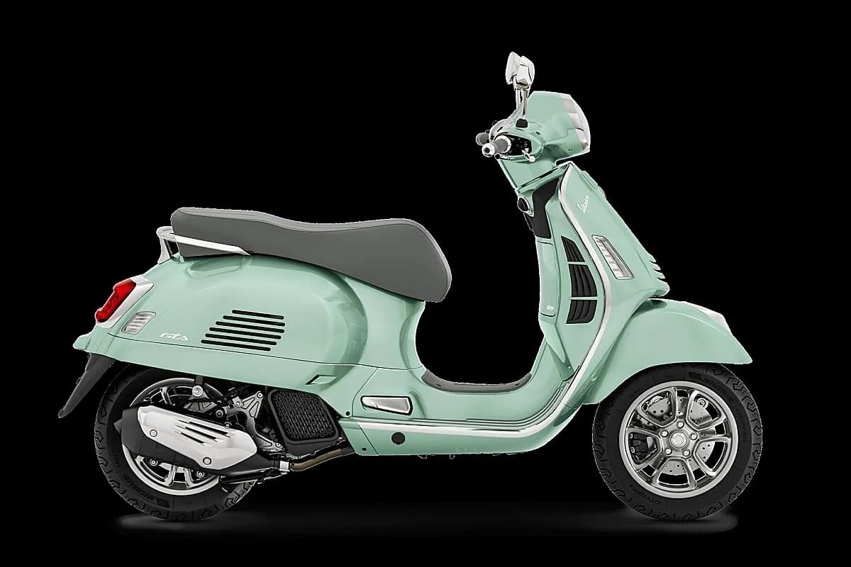 Vespa GTS – € 6.099, 0 km – Bild 1 von 6